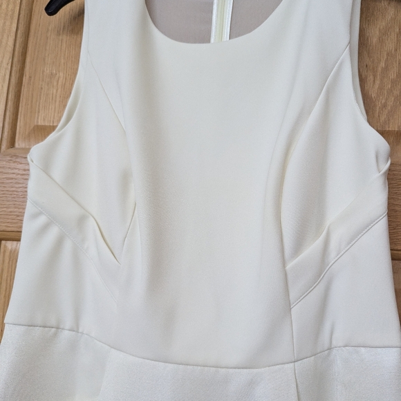 Ted Baker, Karolie Secret Trellis Dress - Picture 9 of 15